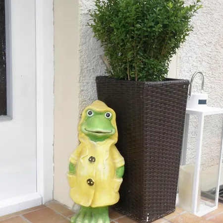 Gaestehaus Am Walde - Familie Troller Konukevi 3*