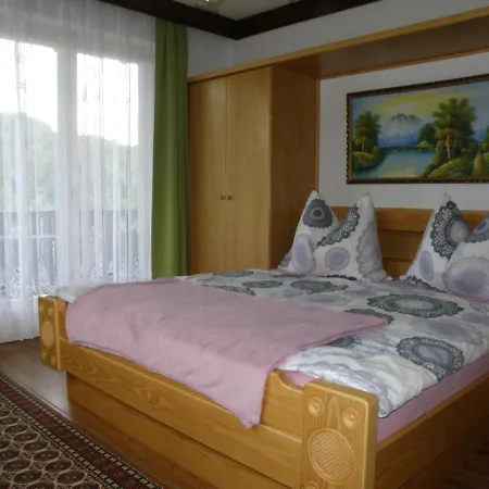 Gaestehaus Am Walde - Familie Troller Maison d'hôtes