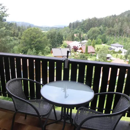 Gastehaus Am Walde - Familie Troller * Ledenitzen