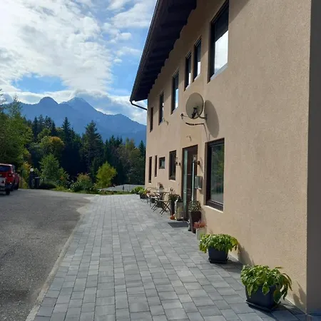 Gastehaus Am Walde - Familie Troller Guest house *